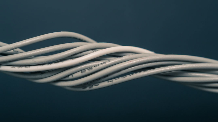 2 Industries That Use Toroidal Isolation Transformers